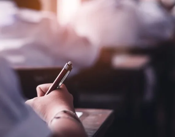 Services 10 Research paper/ Assignment writing